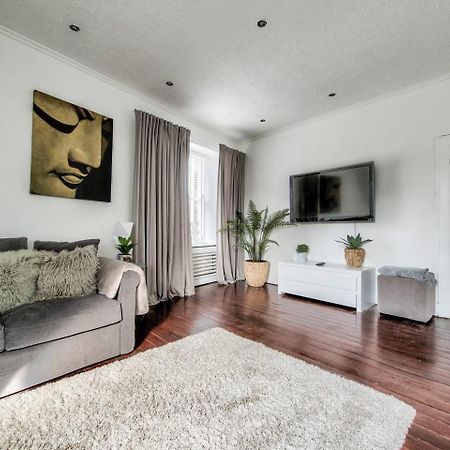 Guestready - Modern 2Br Home On The Royal Mile! Edimburgo Exterior foto
