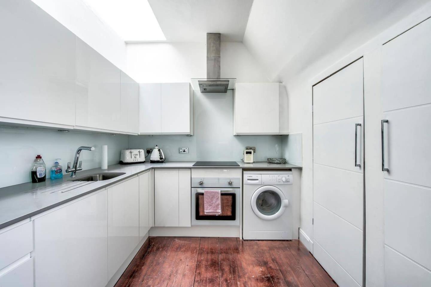 Guestready - Modern 2Br Home On The Royal Mile! Edimburgo Exterior foto