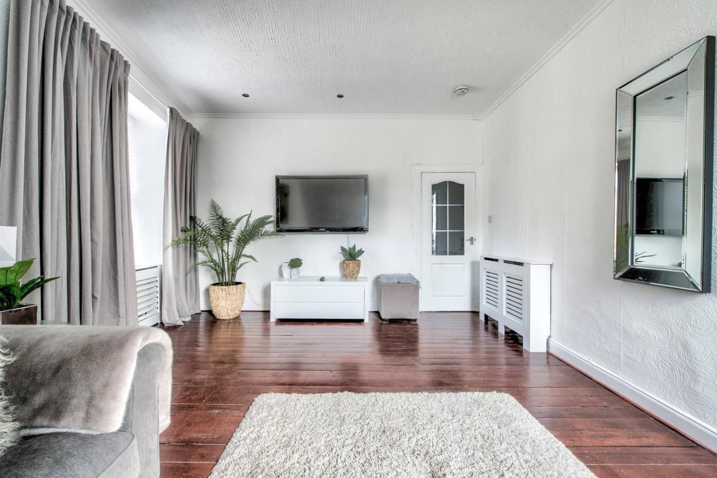 Guestready - Modern 2Br Home On The Royal Mile! Edimburgo Exterior foto